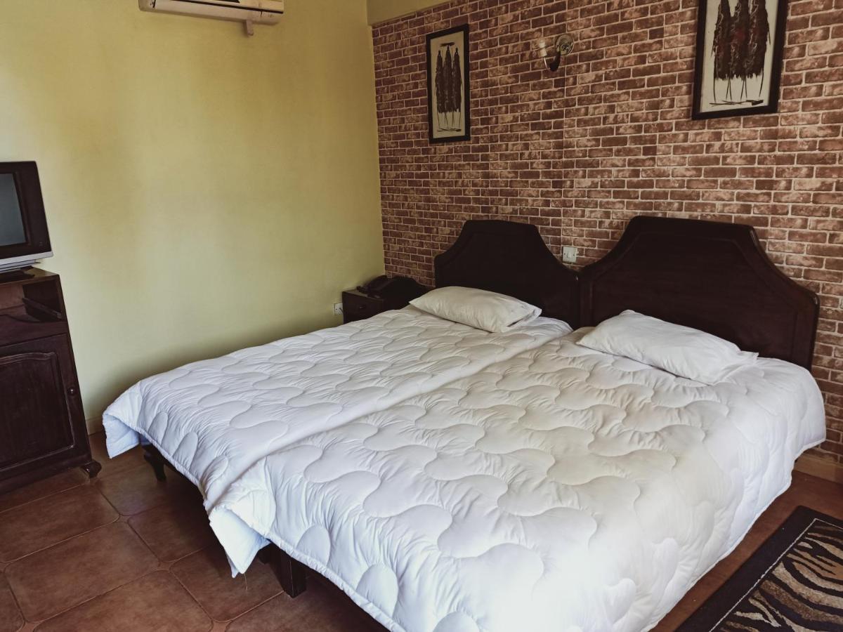 Osy Grand Hotel Moshi Kilimanjaro Tanzania Buitenkant foto