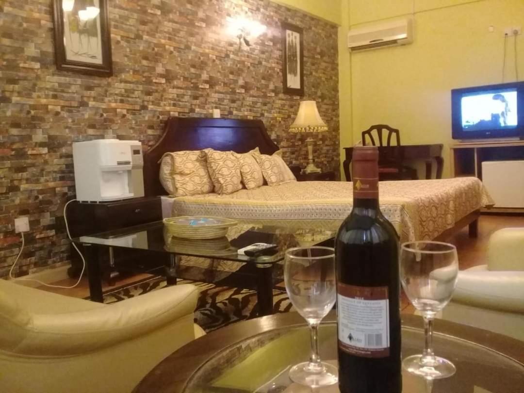 Osy Grand Hotel Moshi Kilimanjaro Tanzania Buitenkant foto