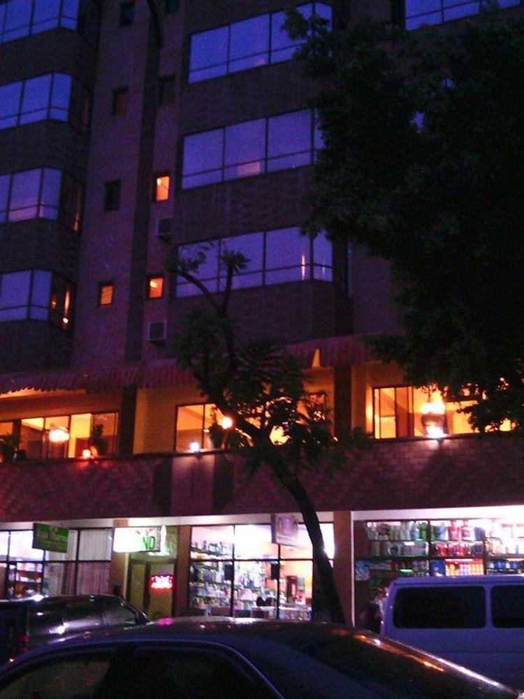 Osy Grand Hotel Moshi Kilimanjaro Tanzania Buitenkant foto