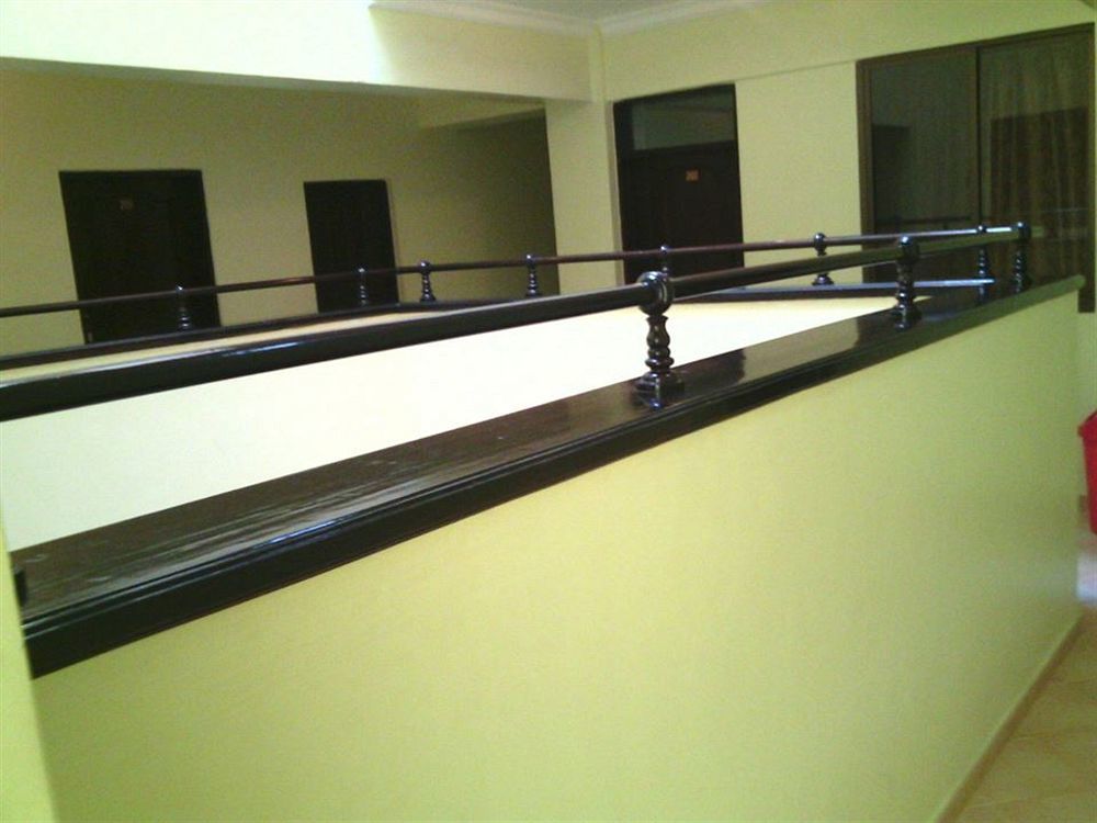 Osy Grand Hotel Moshi Kilimanjaro Tanzania Buitenkant foto